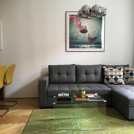 Apartment Vienna Living Buitenkant foto