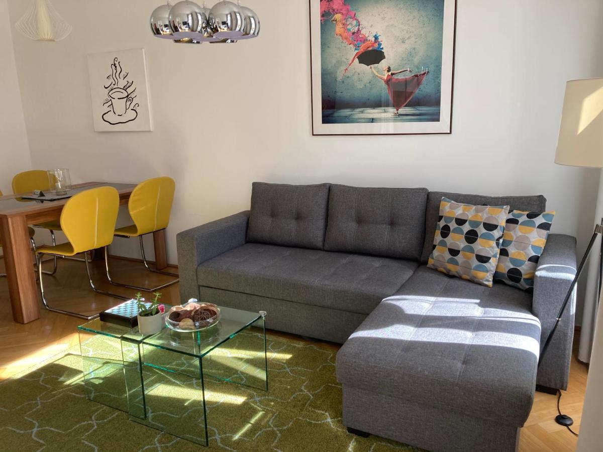 Apartment Vienna Living Buitenkant foto