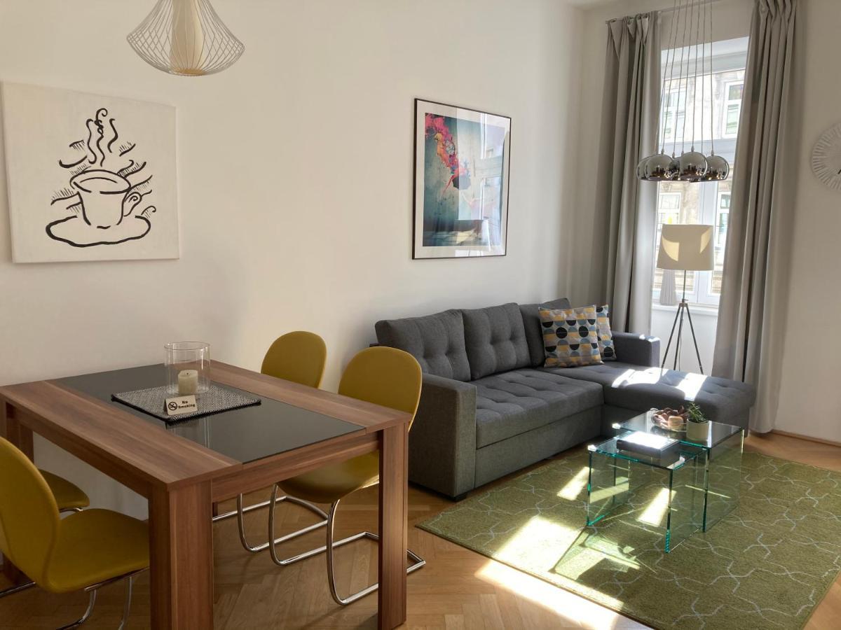 Apartment Vienna Living Buitenkant foto